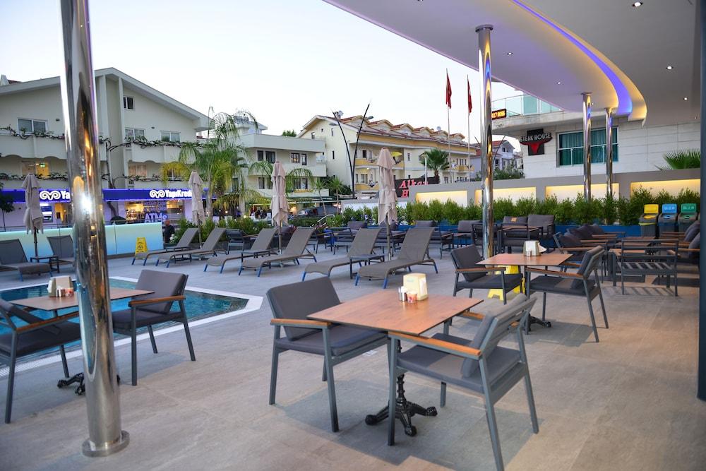 Marmaris绿洲酒店